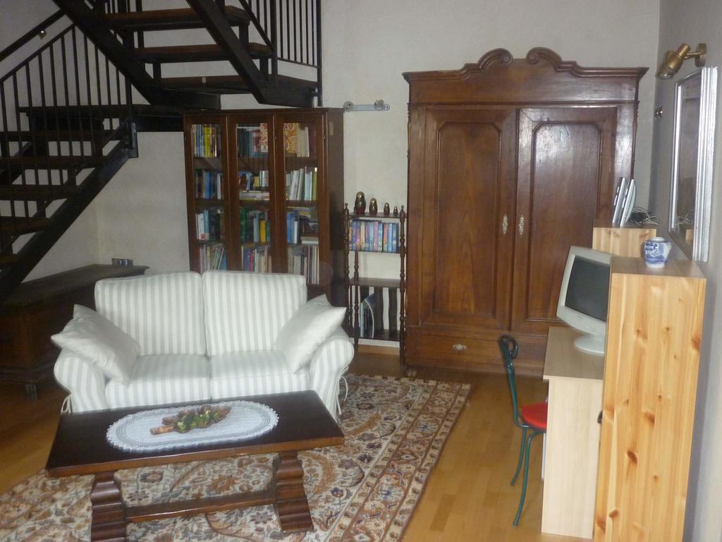 Art Peace And Food Hotell Villanova d'Asti Exteriör bild