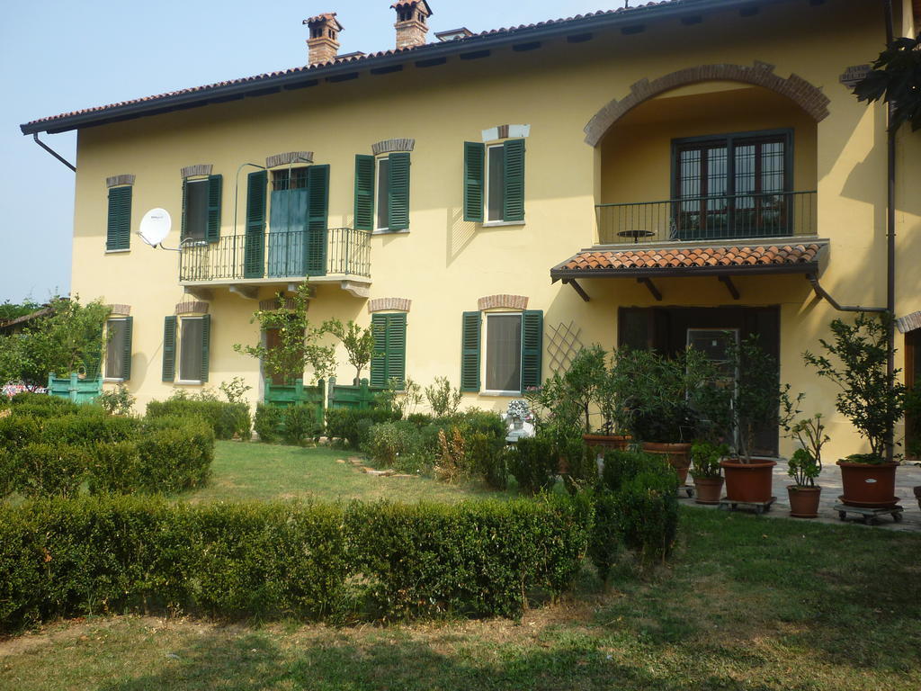 Art Peace And Food Hotell Villanova d'Asti Exteriör bild